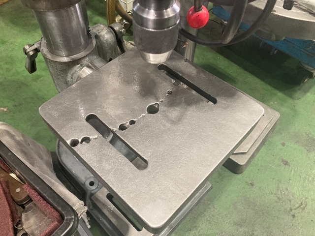 NAKANE IRON WORKS NS-14R Desktop Drilling Machine Image 3