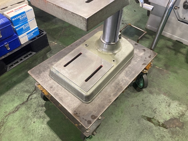 Kitagawa KDS-410 Desktop Drilling Machine Image 3