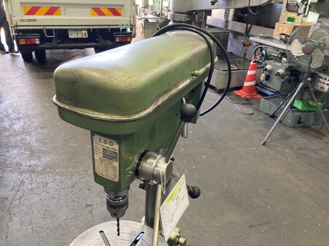 天理 TSD-13 Desktop Drilling Machine Image 1
