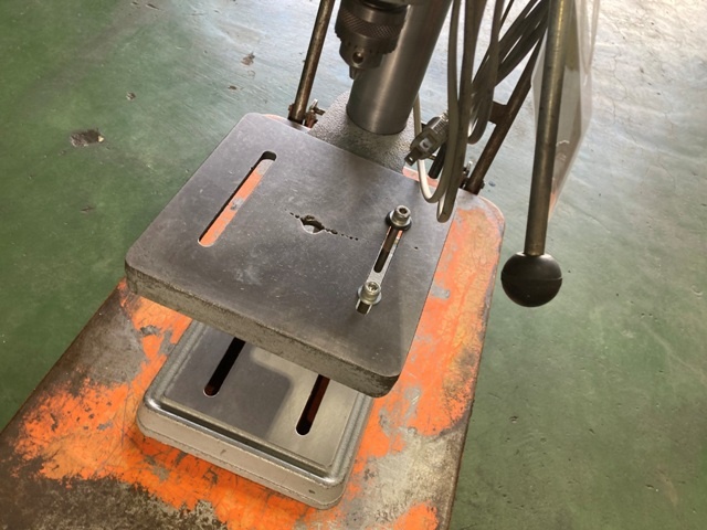 HIKOKI B-6S Desktop Drilling Machine Image 2