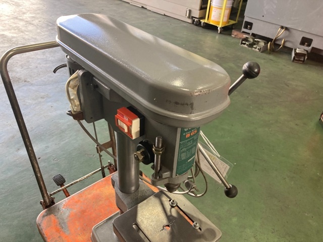 HIKOKI B-6S Desktop Drilling Machine Image 3