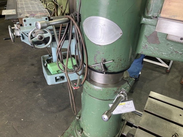 TOA TRD-800C Radial Drilling Machine Image 4
