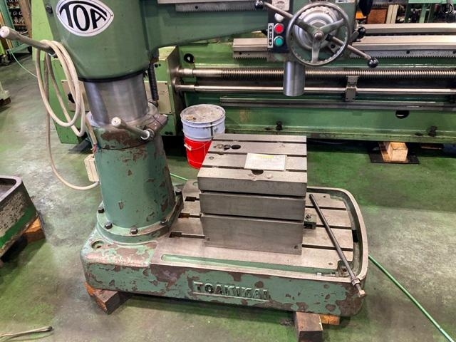 TOA TRD-800C Radial Drilling Machine Image 2