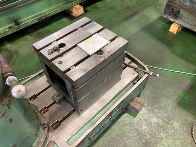 TOA TRD-800C Radial Drilling Machine Image 6