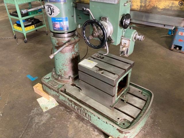 TOA TRD-800C Radial Drilling Machine Image 2