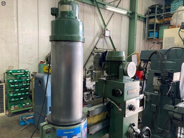 TOA TRD-800C Radial Drilling Machine Image 3