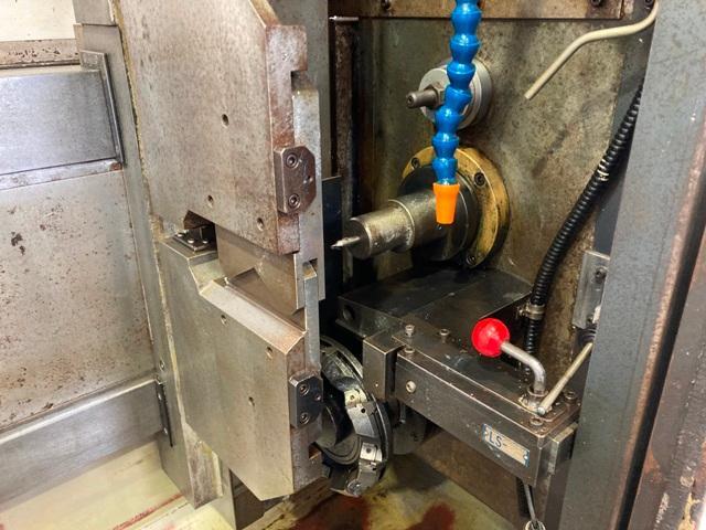 関ヶ原製作所 GKV-1500FB センタリングマシン（NC含む） の画像 4枚目