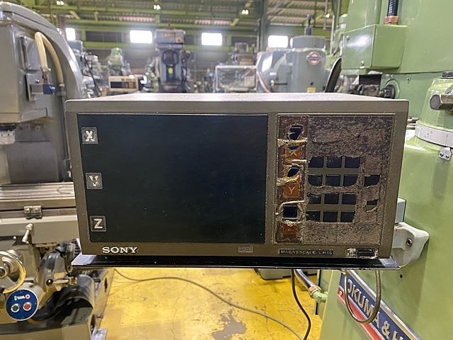 大隈豊和 STM-2R Vertical Milling Machine Image 8