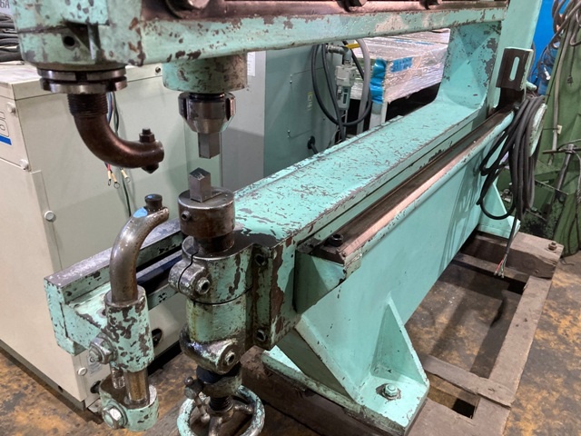 TOYO MV-100 Shearing Machine Image 8