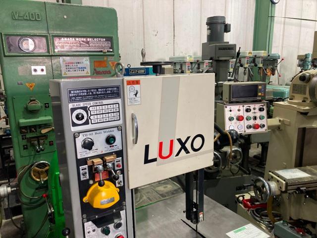 LUXO LE-300 Band Saw Image 3