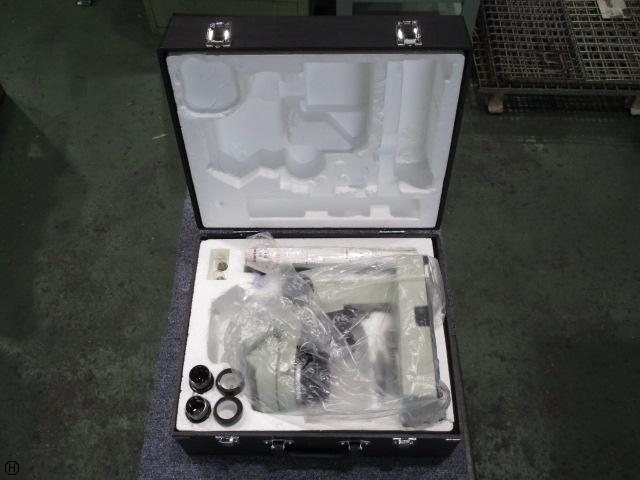 CARTON SCW-20L Microscope Image 4