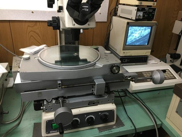 Nikon MM-22 Microscope Image 6