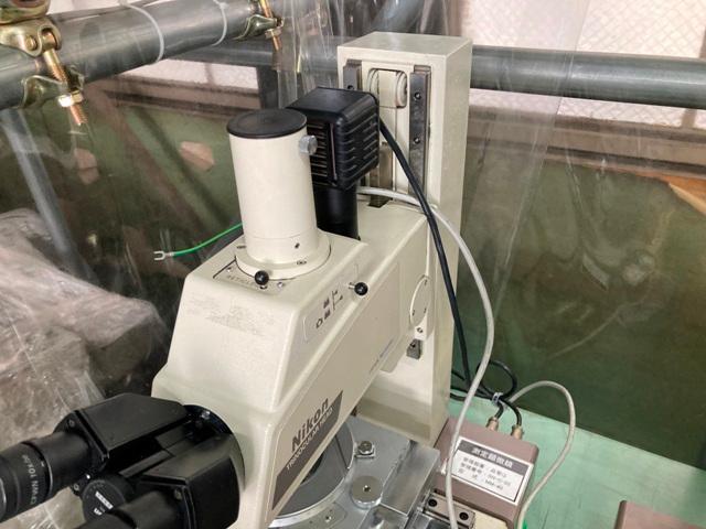 Nikon MM-40 Microscope Image 1