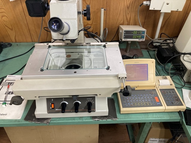 ミツトヨ TF-1020 顕微鏡 の画像 1枚目