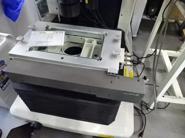 ミツトヨ PJ-500 投影機 の画像 3枚目