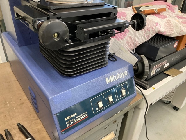 ミツトヨ PJ-A3000 投影機 の画像 4枚目
