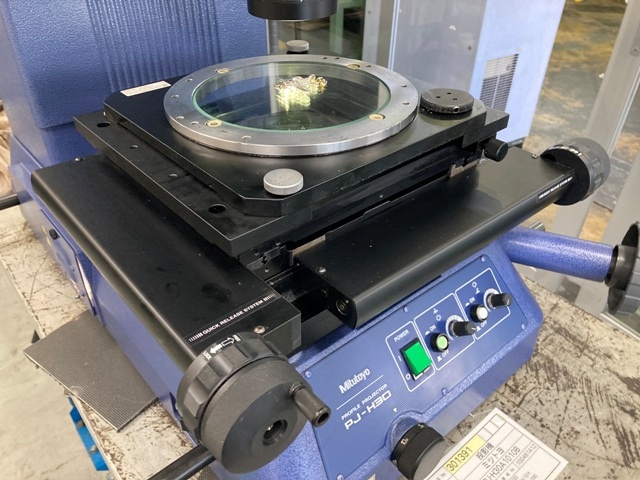 ミツトヨ PJ-H30A1010B 投影機 の画像 5枚目