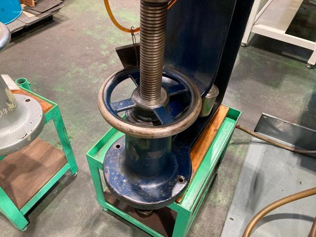 Shimadzu  Tester Image 3