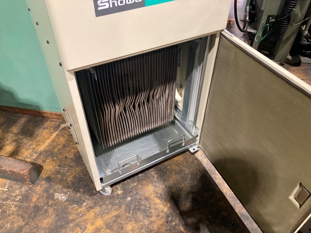Showa Denki CFA-240 Dust Collector Image 4