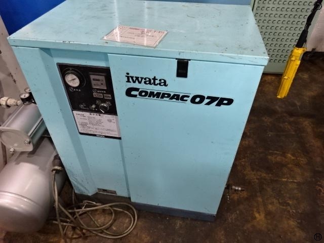 アネスト岩田 CSD-07P コンプレッサー の画像 2枚目
