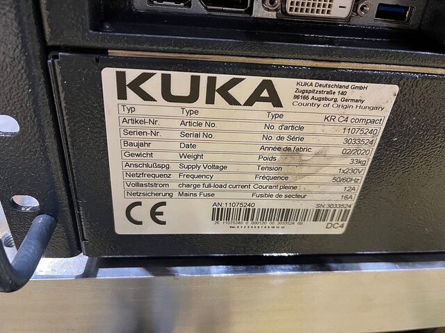 KUKA KR10R1100-2 ロボット の画像 5枚目