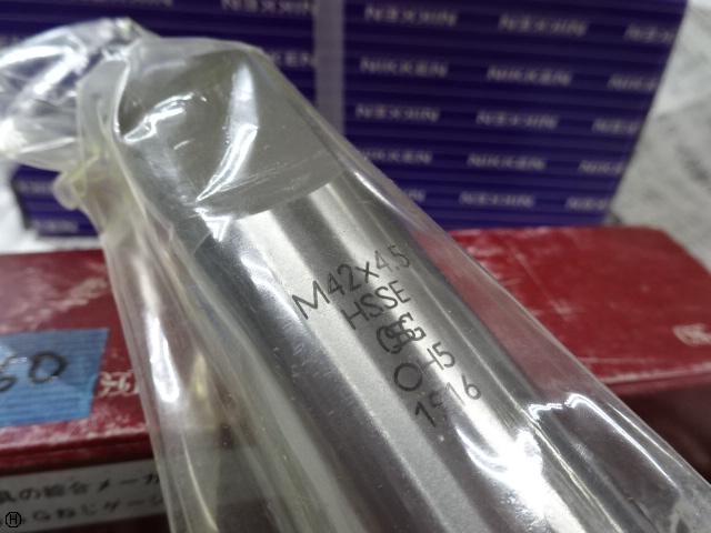 OSG M42 P1.5 Tap / Dice / Threading Tool Image 4