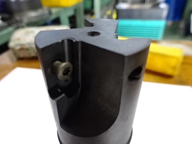 SANDVIK R215.44-32A32-15C Milling Cutter Image 3