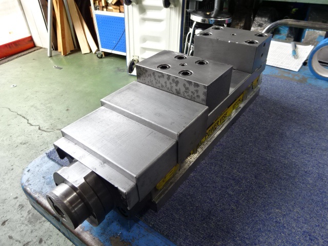 Kitagawa VE-125 Vice Image 2