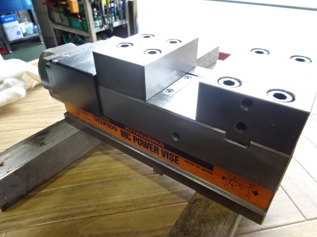 Kitagawa VQX-100 Vice Image 8