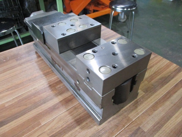 Kitagawa VQX-125N Vice Image 1