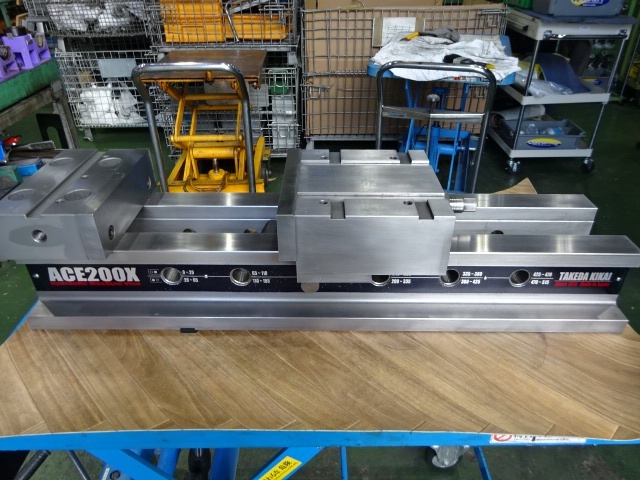 武田機械 ACE200X バイス の画像 4枚目