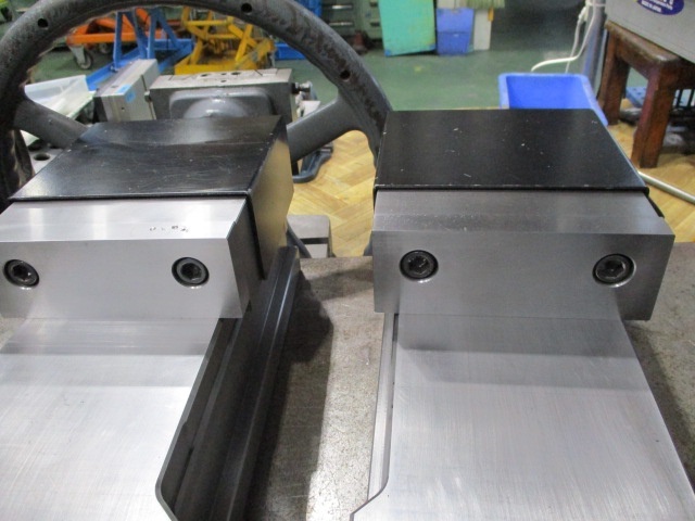 TSUDAKOMA VJ-150 Vice Image 4