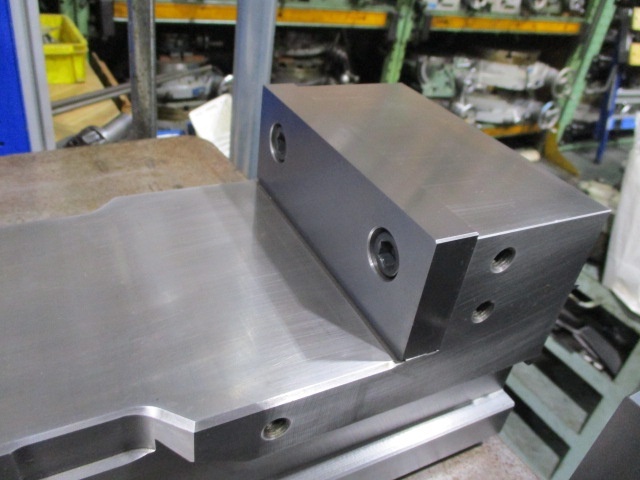TSUDAKOMA VJ-150 Vice Image 6
