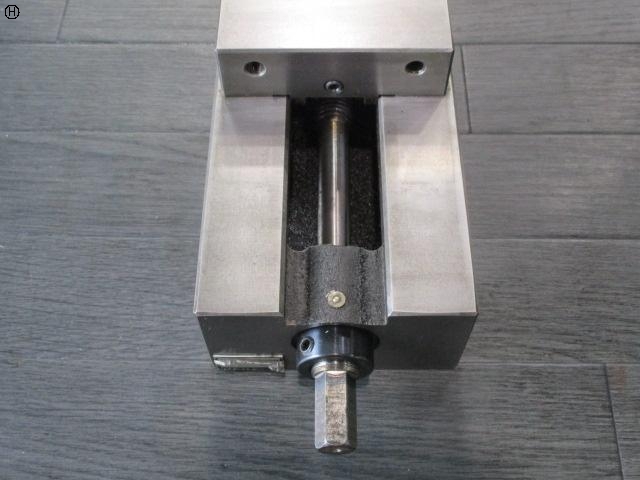 TRUSCO NAKAYAMA  Vice Image 3