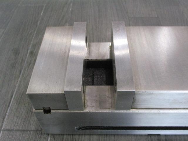 TRUSCO NAKAYAMA  Vice Image 5