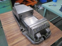 TAKEDA MACHINE TOOLS TK-175MV Vice C-1563 Image