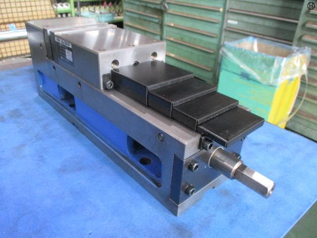 ナベヤ ERON LTFV-100 バイス の画像 2枚目
