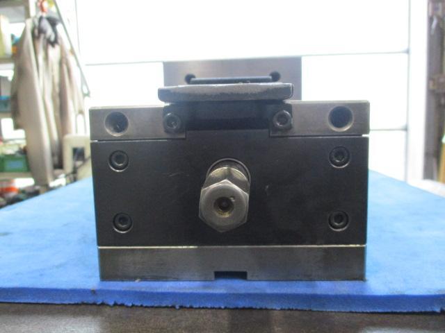 ナベヤ ERON LTFV-150 バイス の画像 4枚目