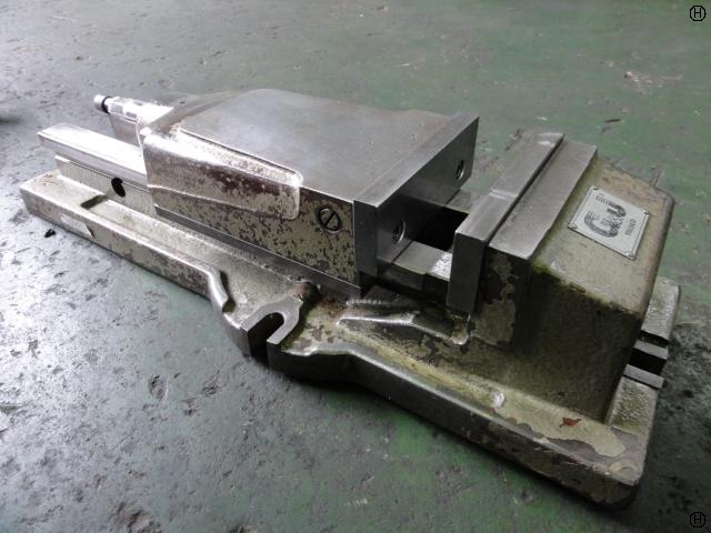 TRUSCO NAKAYAMA  Vice Image 2