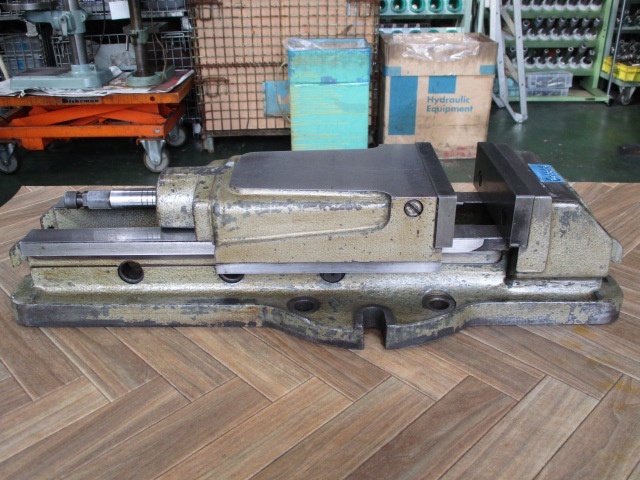 TAKEDA MACHINE TOOLS TK-150HVS Vice Image 4