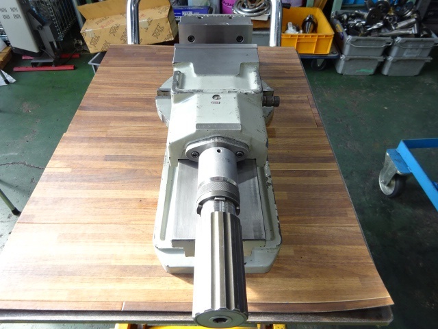 TSUDAKOMA VH-150 Vice Image 5