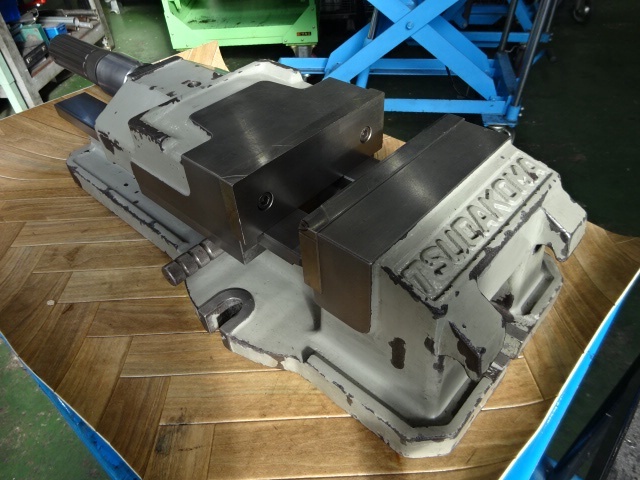 津田駒工業 VH-200 バイス の画像 2枚目