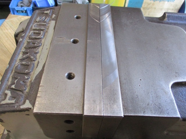 津田駒工業 VH-200 バイス の画像 3枚目