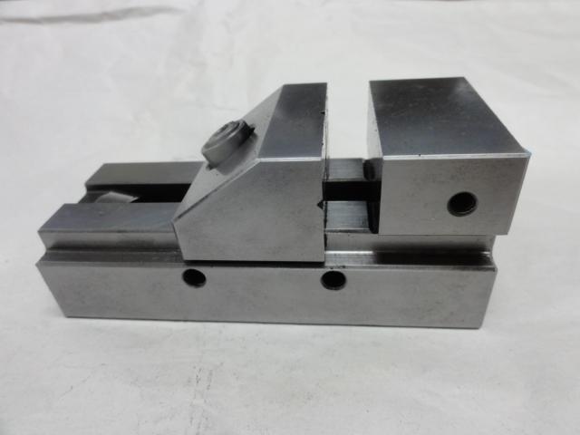 SAKAE SEIKI PV-50 Vice Image 1