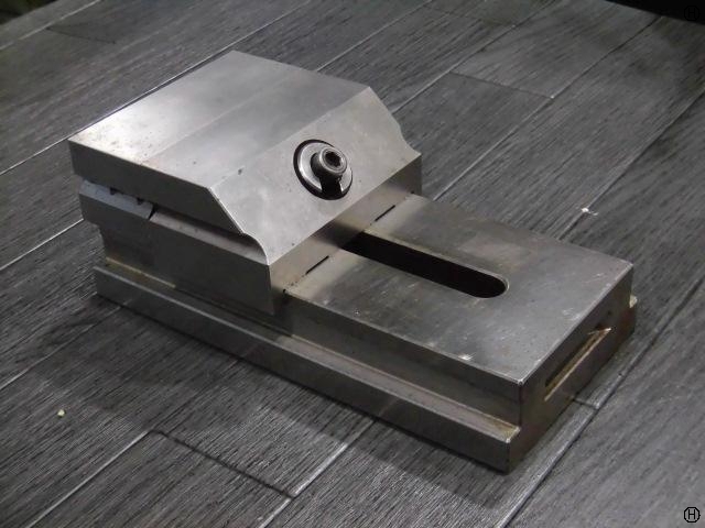 SAKAE SEIKI  Vice Image 2