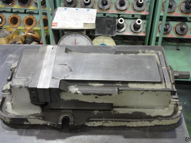 津田駒工業 VR-200 バイス の画像 2枚目