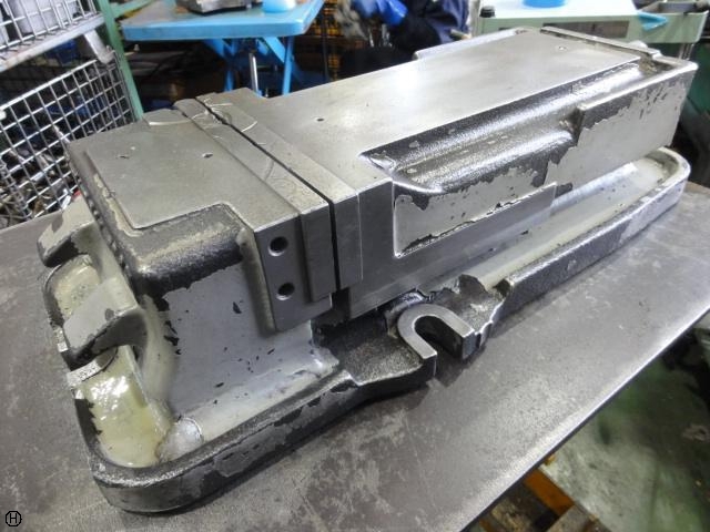 津田駒工業 VR-200 バイス の画像 1枚目