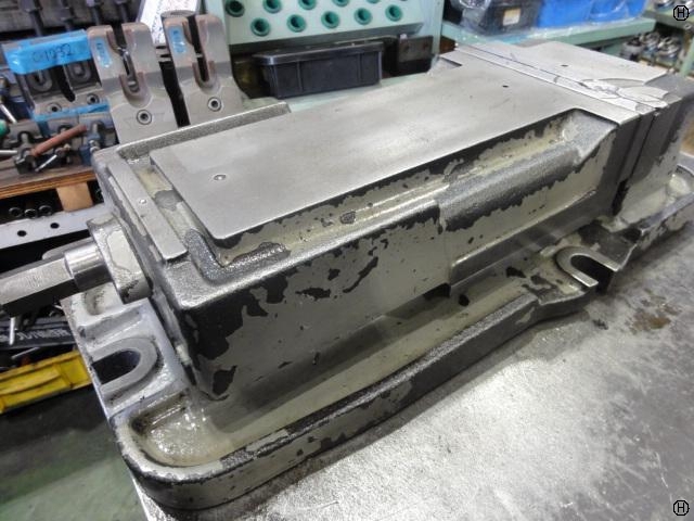 津田駒工業 VR-200 バイス の画像 2枚目