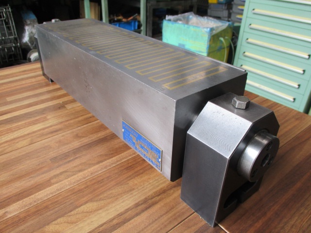 KANETSU KEZ-1138U-KH Magnet Chuck Image 2