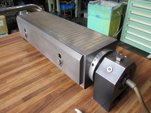 KANETSU KEZ-1138U-KH Magnet Chuck Image 3